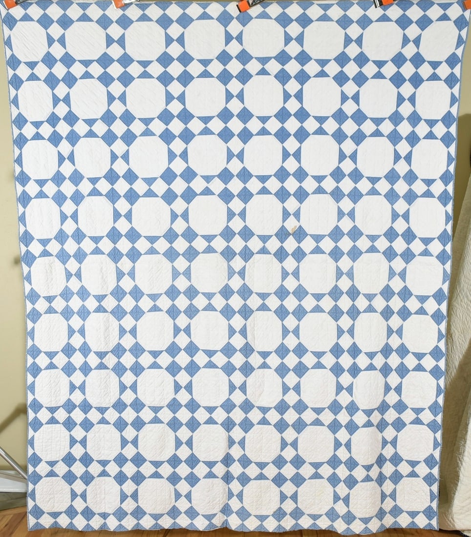 30's Blue & White Snowballs Quilt (1 of 6)