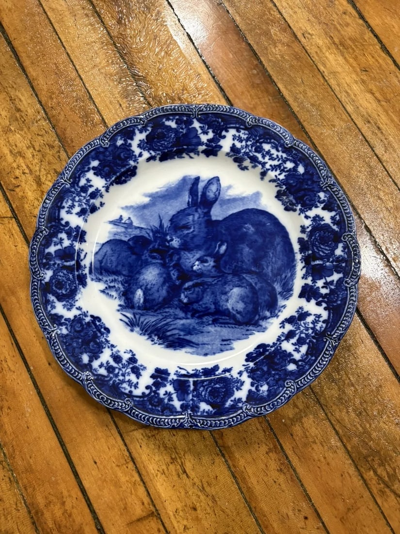 Rare Ridgways Flow Blue Rabbit Charger (1 of 4)