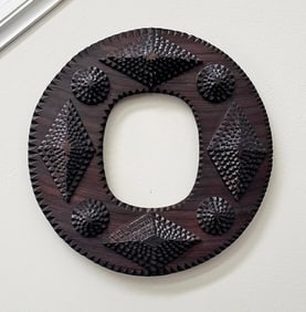 Circular Tramp Art Frame w Diamonds Designs
