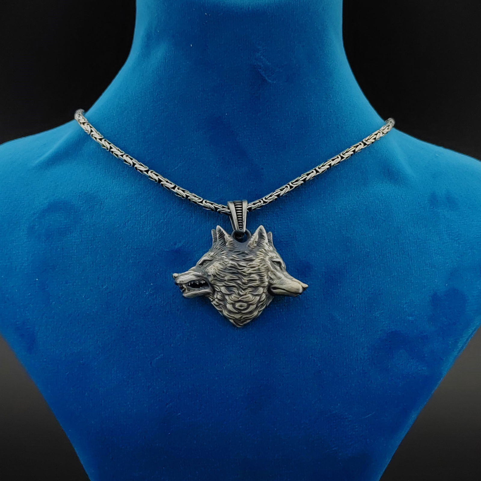 925 Silver Chain with Double Wolf Pendant (1 of 8)