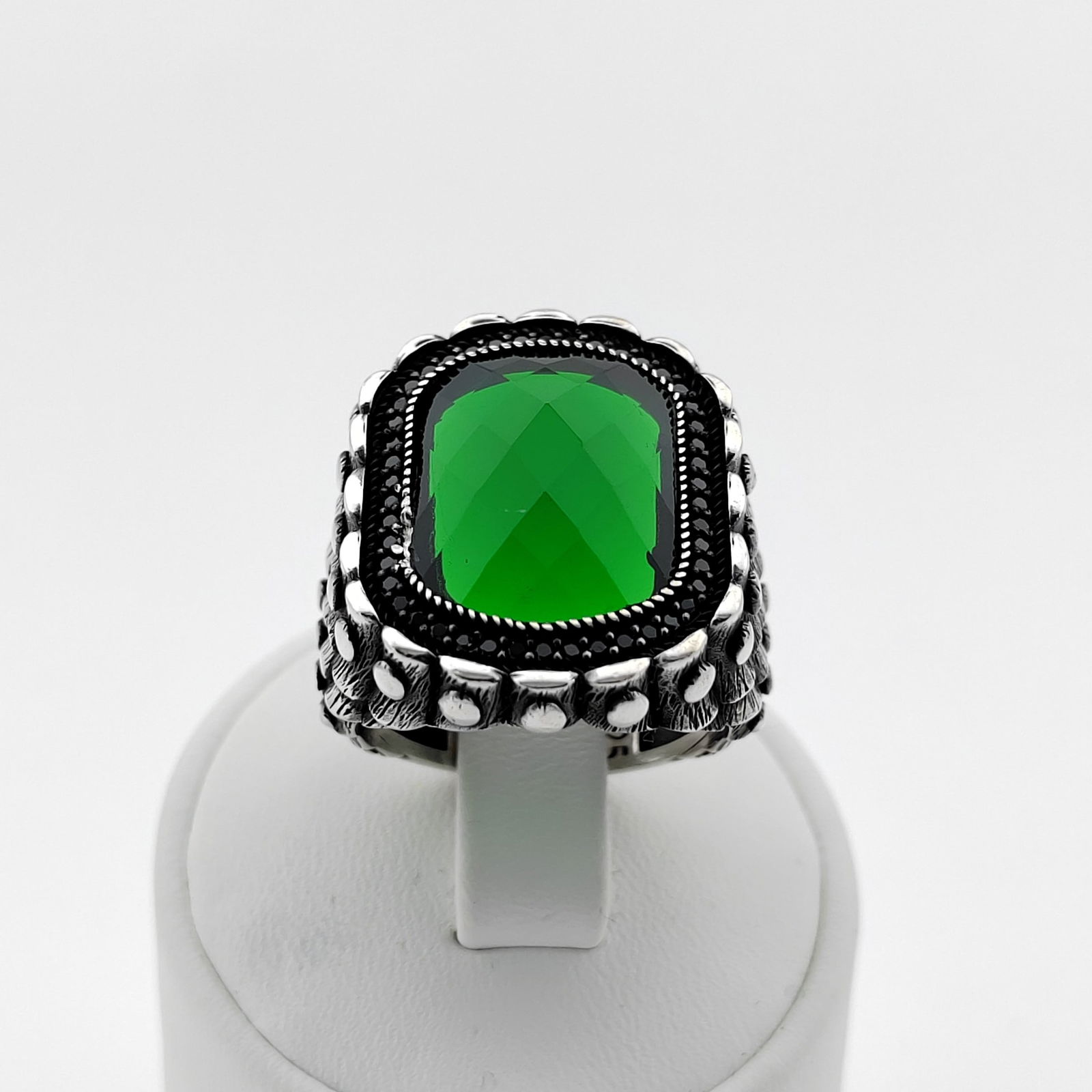 925 Silver Men's Ring with Facet Cut Green Zircon (1 of 8)