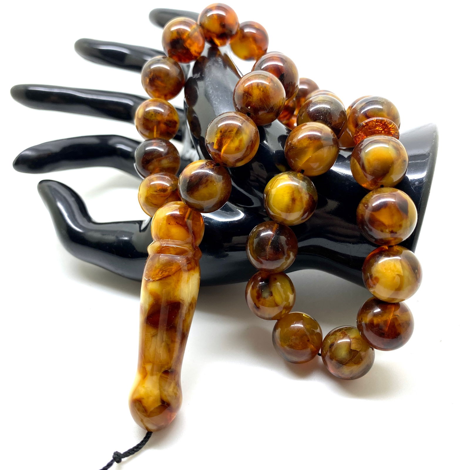 Marvellous Amber Tesbih made from Round Amber beads (1 of 8)