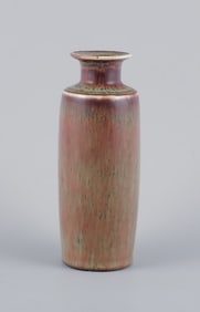 Carl Harry Stålhane for Rörstrand, ceramic vase with glaze in shades of brown.