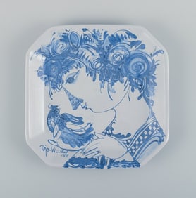 Bjørn Wiinblad, Det Blå Hus (The Blue House), square unique bowl with motif of woman and
