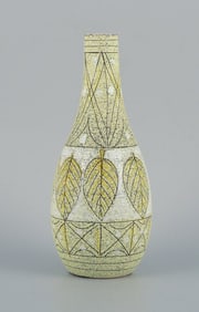 Fratelli Fanciullacci, Italian, unique ceramic vase decorated with leaves in yellow and white