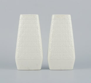 Gunnar Nylund for Rörstrand, a pair of "Domino" ceramic vases in white glaze, retro design with