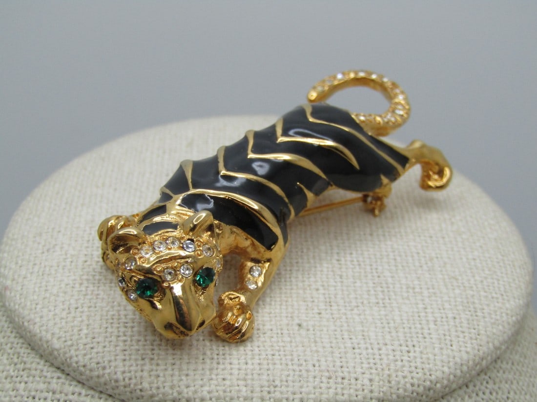 Vintage Rhinestone Enameled Tiger Brooch, Signed Gay Boyer, 1970's-1980's: Vintage Rhinestone Enameled Tiger Brooch, Signed Gay Boyer, 1970's-1980's. I believe it is a tiger with the black enameling and then the raised gold tone stripes but it could be any of the big cats: P