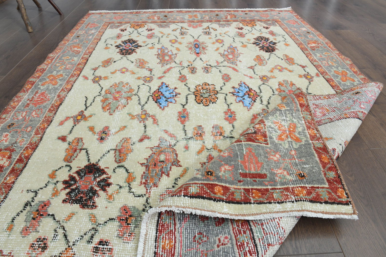 4x5'4 ft, SMALL AREA RUG (1 of 10)
