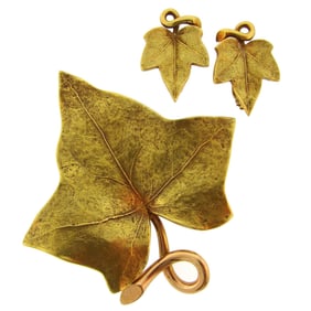 George Schuler for Cartier Gold Grape Leaf Earrings and Clip Brooch Pin Set