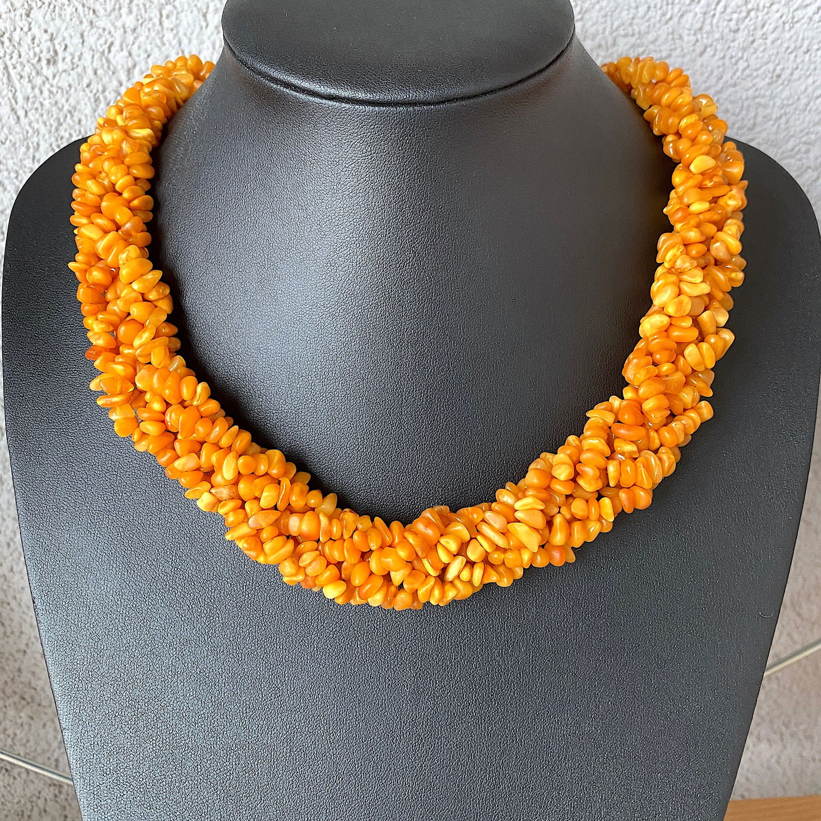 Unique and Alluring Amber Cleopatra necklace (1 of 10)