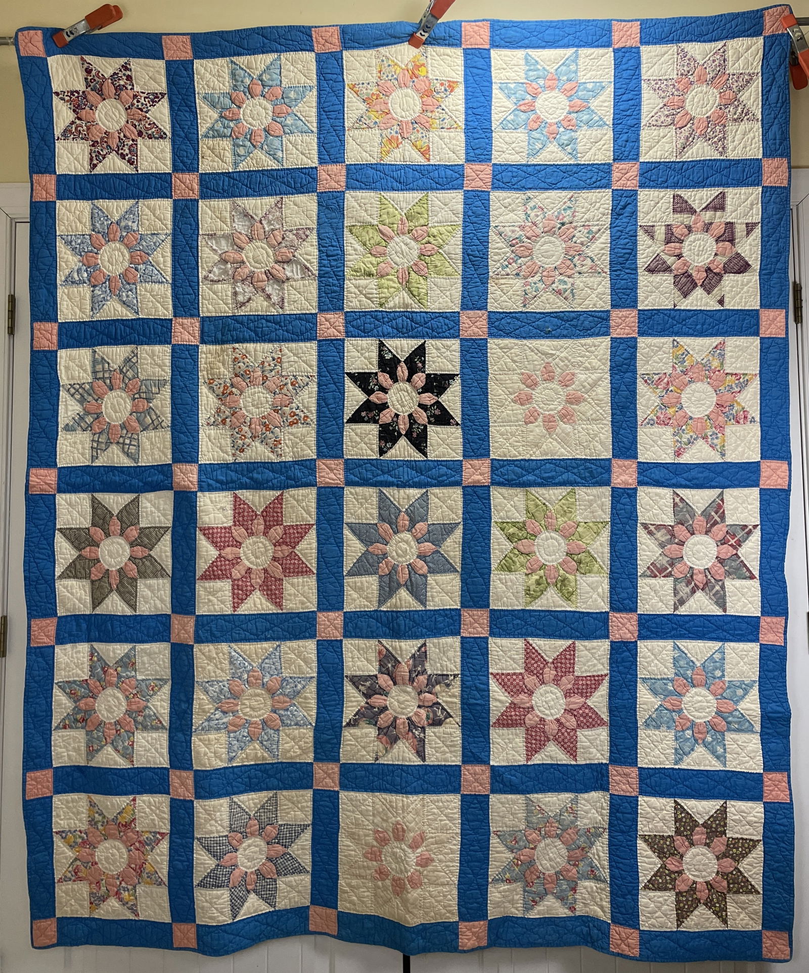 Star Pattern Summer Quilt 80" x 66" (1 of 8)