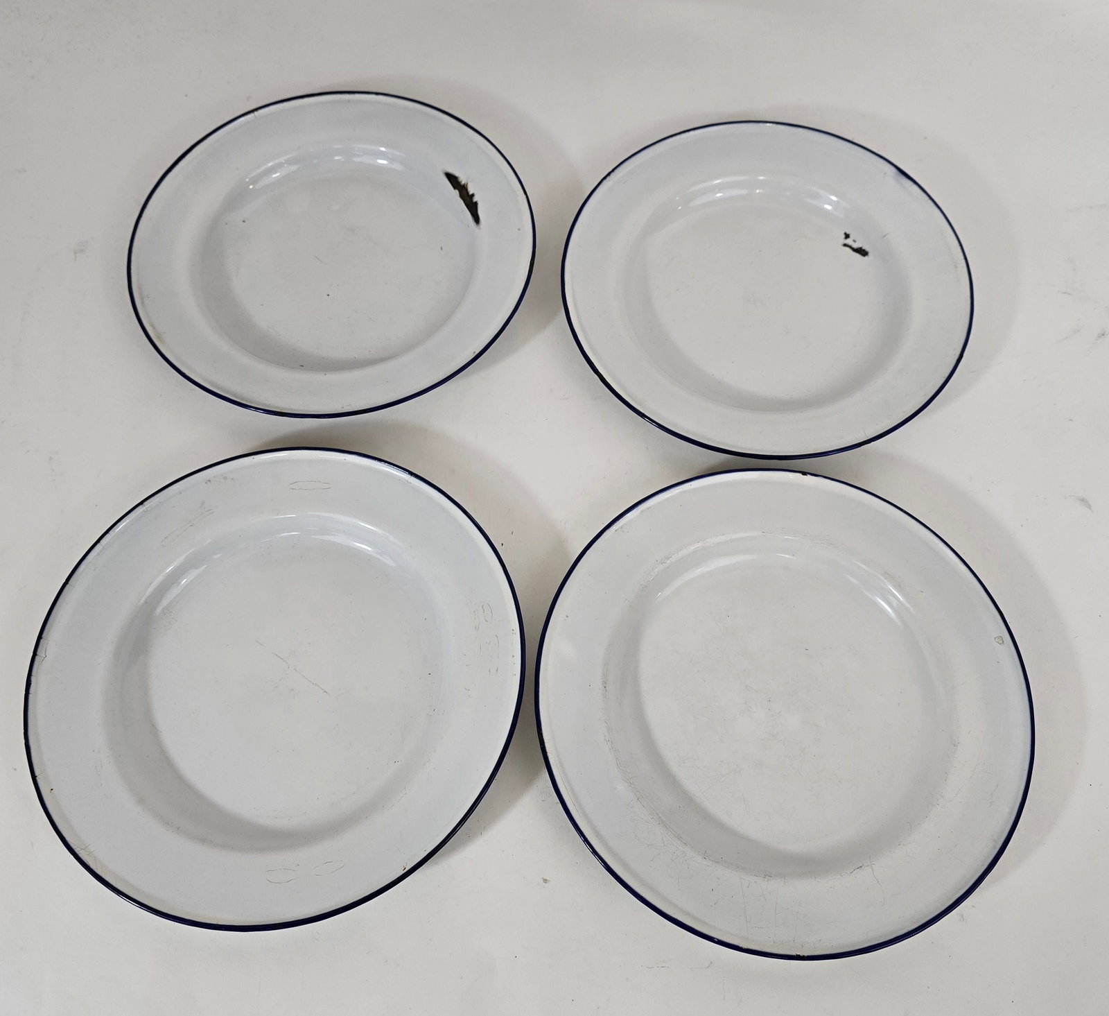 Granite ware plates: Title: Granite ware plates Dimension: 8" diameter Description: Set of four Swedish granite wear plates. Shipping: Domestic: Flat-rate of $10.00 to anywhere within the contiguous U.S. International: Fo