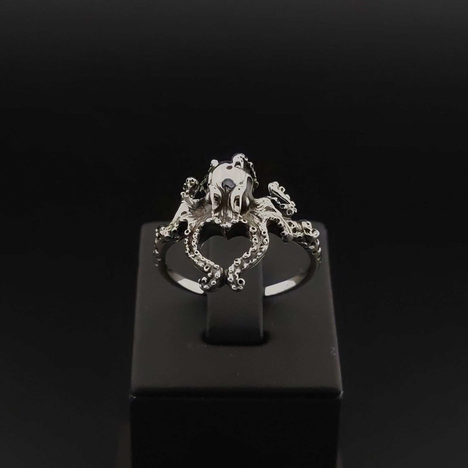 925 Silver Octopus Ladies Ring (1 of 7)