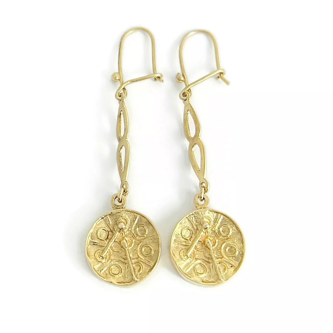 Vintage 1960's Round Gold Drum Dangle Drop Earrings 10K Yellow Gold, 4.79 Grams: Vintage 1960's Round Gold Drum Dangle Drop Earrings 10K Yellow Gold, 4.79 Grams These are unique earrings that will look great on any ears. Please let us know if you have any questions. Metal: 10K yel