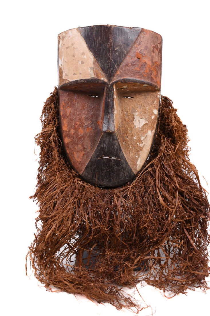Mask – Wood, Raphia – Aduma – Gabon (1 of 7)