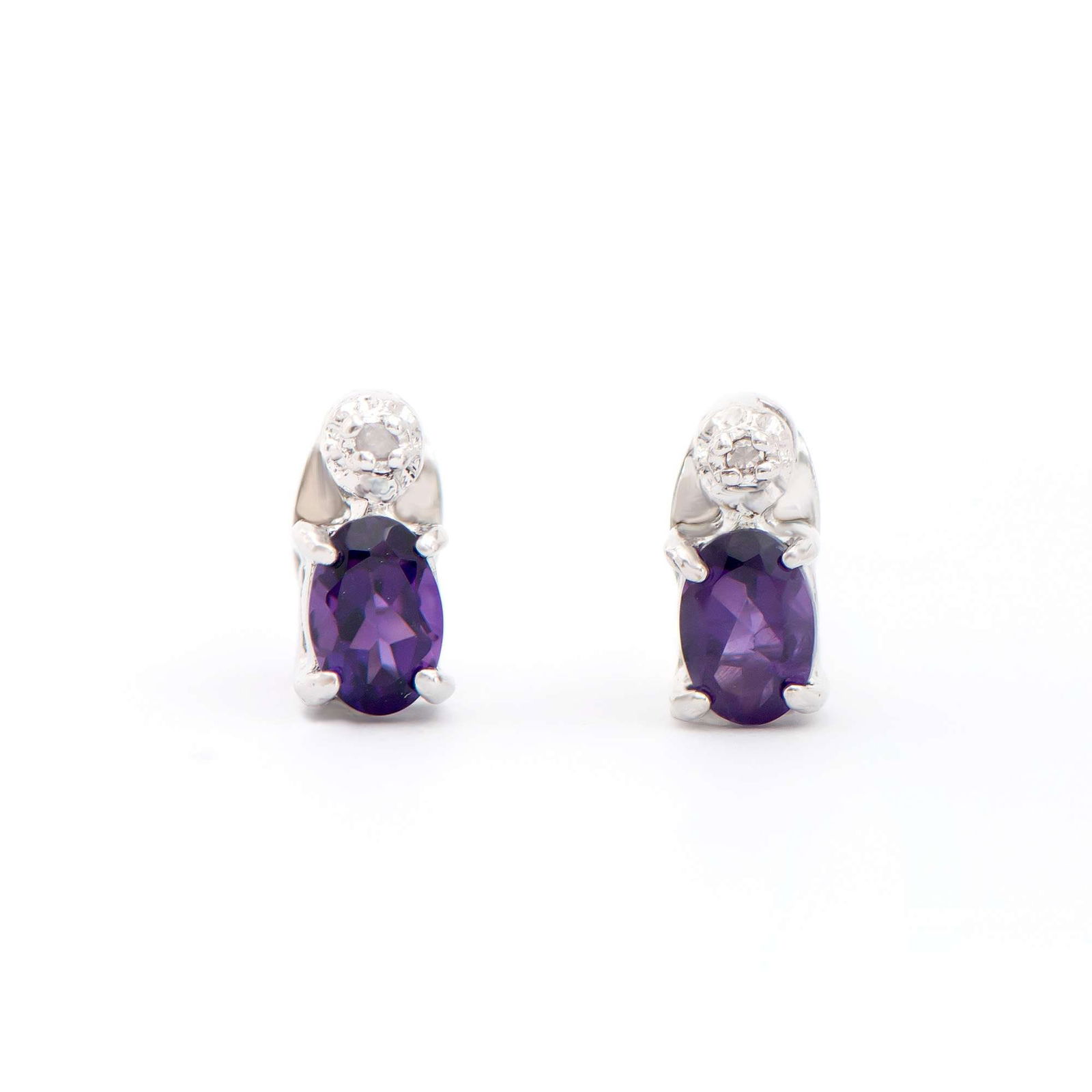 0.84 ctw Amethyst & Diamonds Rhodium Plated Designer Earrings (1 of 2)