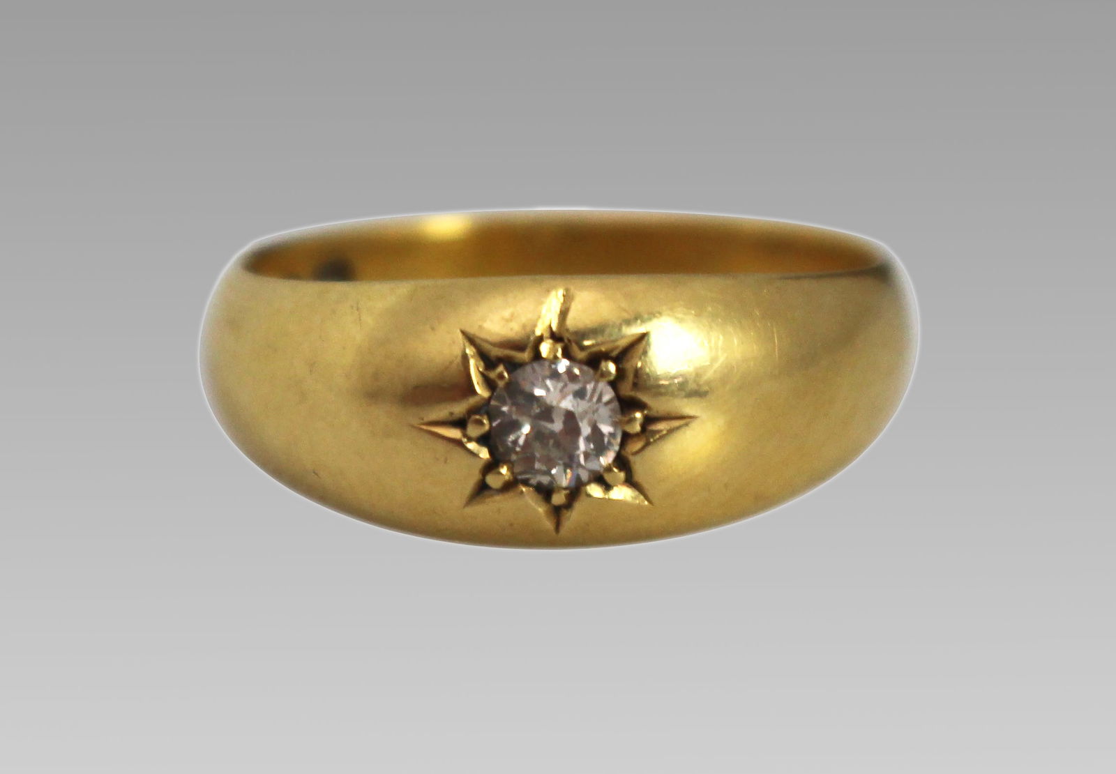 Diamond 18ct Yellow Gold Signet Ring (1 of 4)