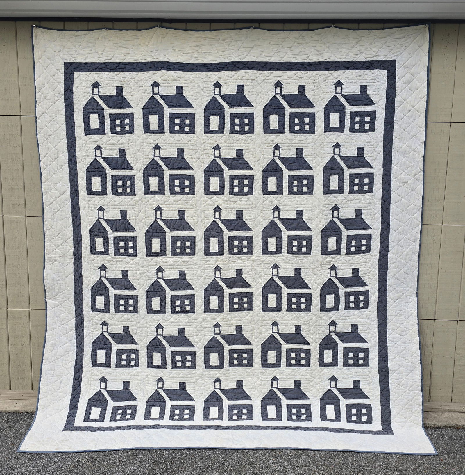 Schoolhouse quilt