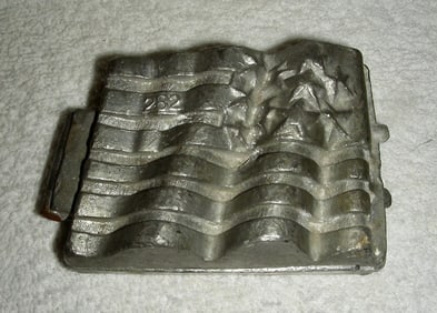 Pewter Ice Cream Mold w/ U.S. Flag