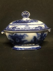 Oregon Flow Blue Sauce Tureen