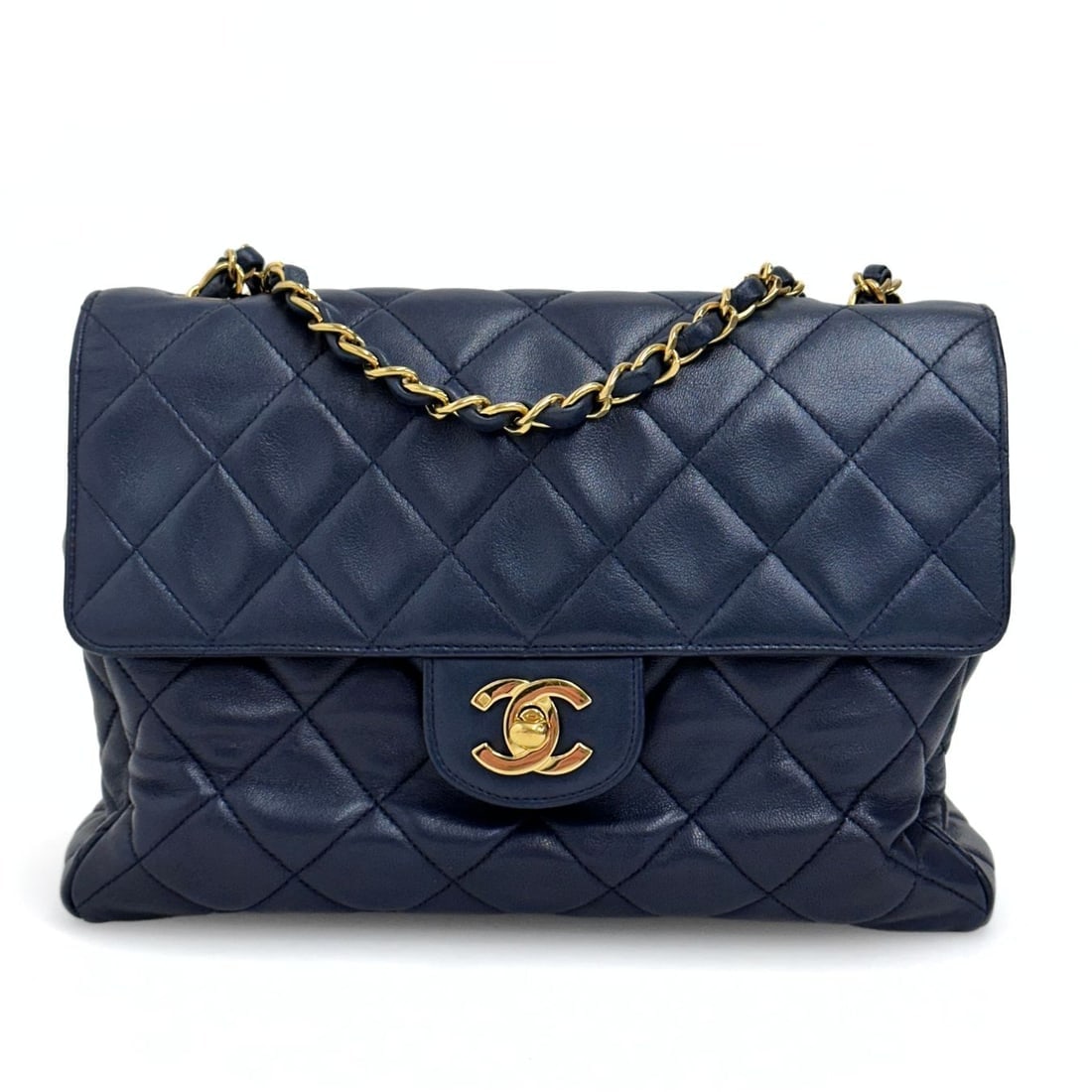 CHANEL shoulder bag cm. 24 Timeless Classica in avion blue leather (1 of 11)
