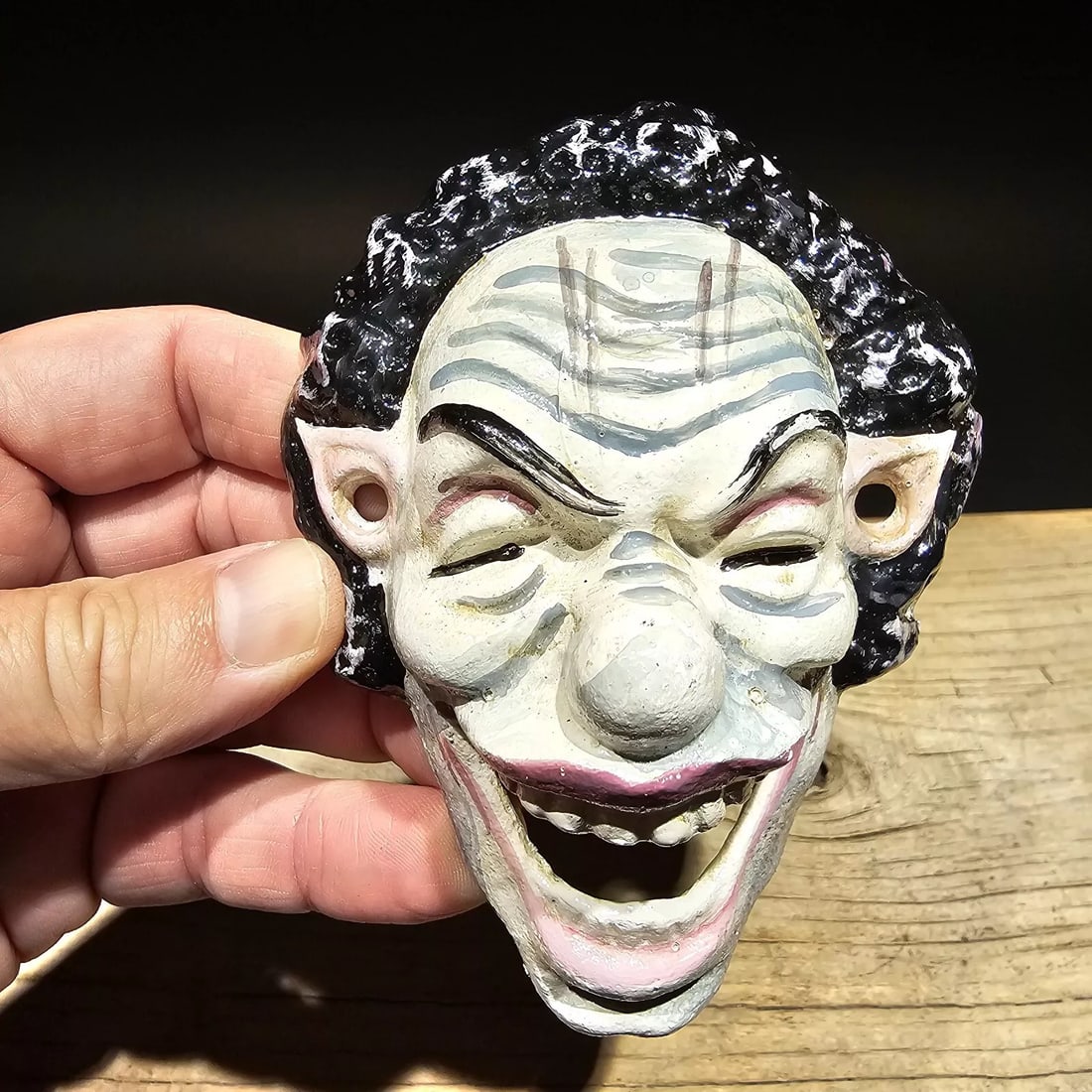 Cast Iron folk art Devil Wall mount Bottle Opener (1 of 11)