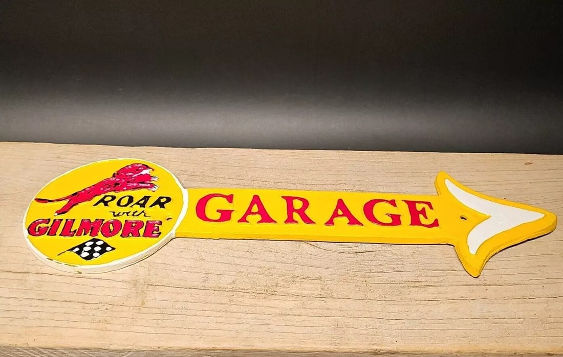 Cast Iron Gas Oil Garage Arrow Sign Plaque (1 of 14)