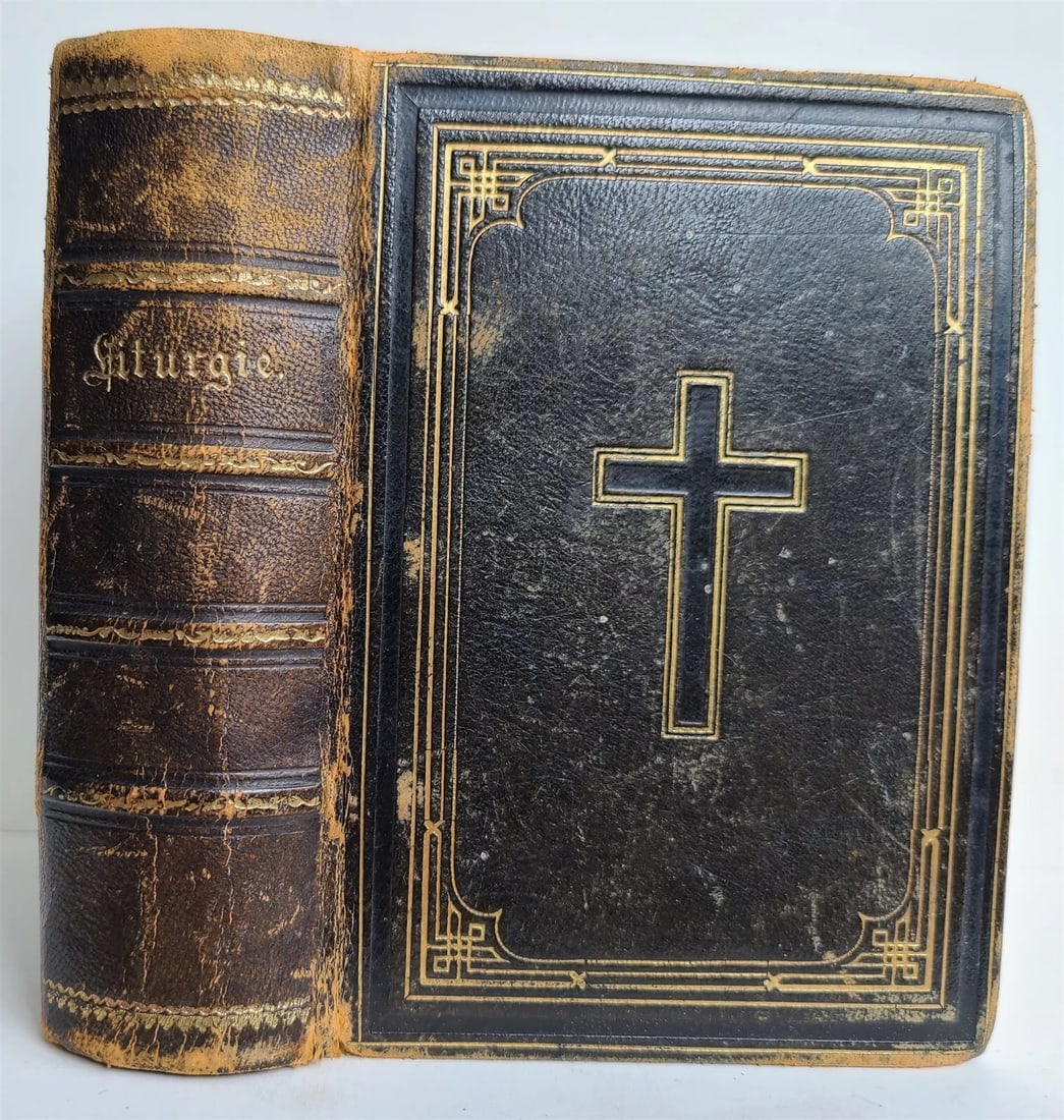 1890 DIE LITURGIE in GERMAN antique: DIE LITURGIE Berlin; 1890 Size 4 1/4 by 5 3/4" Original embossed leather in gilt Silk endpapers, all edges are gilt Very good interior condition, wear of binding Reserve: $48.00 Shipping: Domestic: Fl