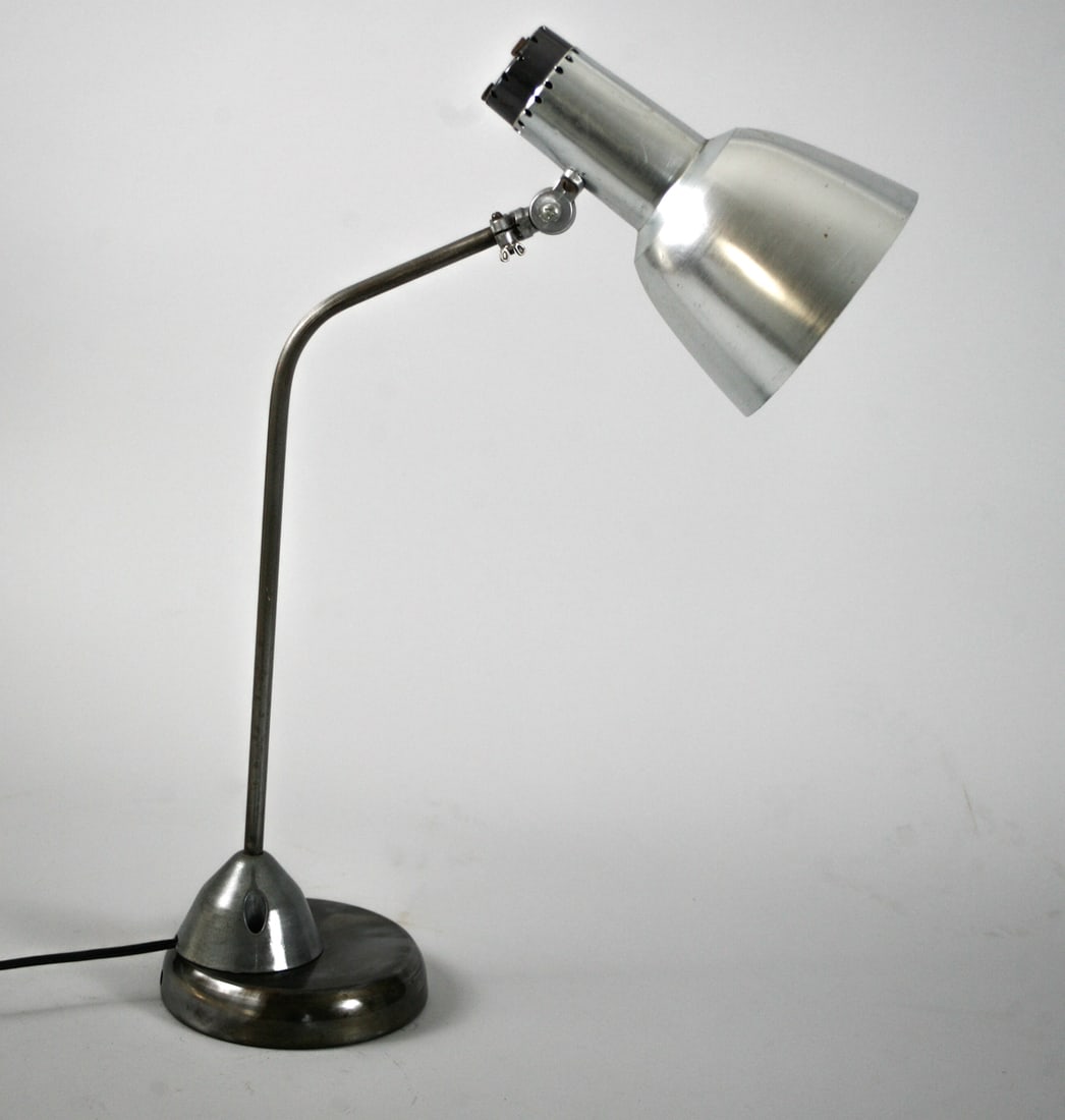 Guariche cocotte style desk mid century task lamp French: French mid century desk lamp , attributed to Guariche who created several " cocotte " light similair to this modele H.16 Globe D.5 rewired with US socket Reserve: $220.00 Shipping: Domestic: Flat-rate