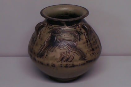 Here you are offered a large Royal Copenhagen Jais Nielsen ceramic vase.