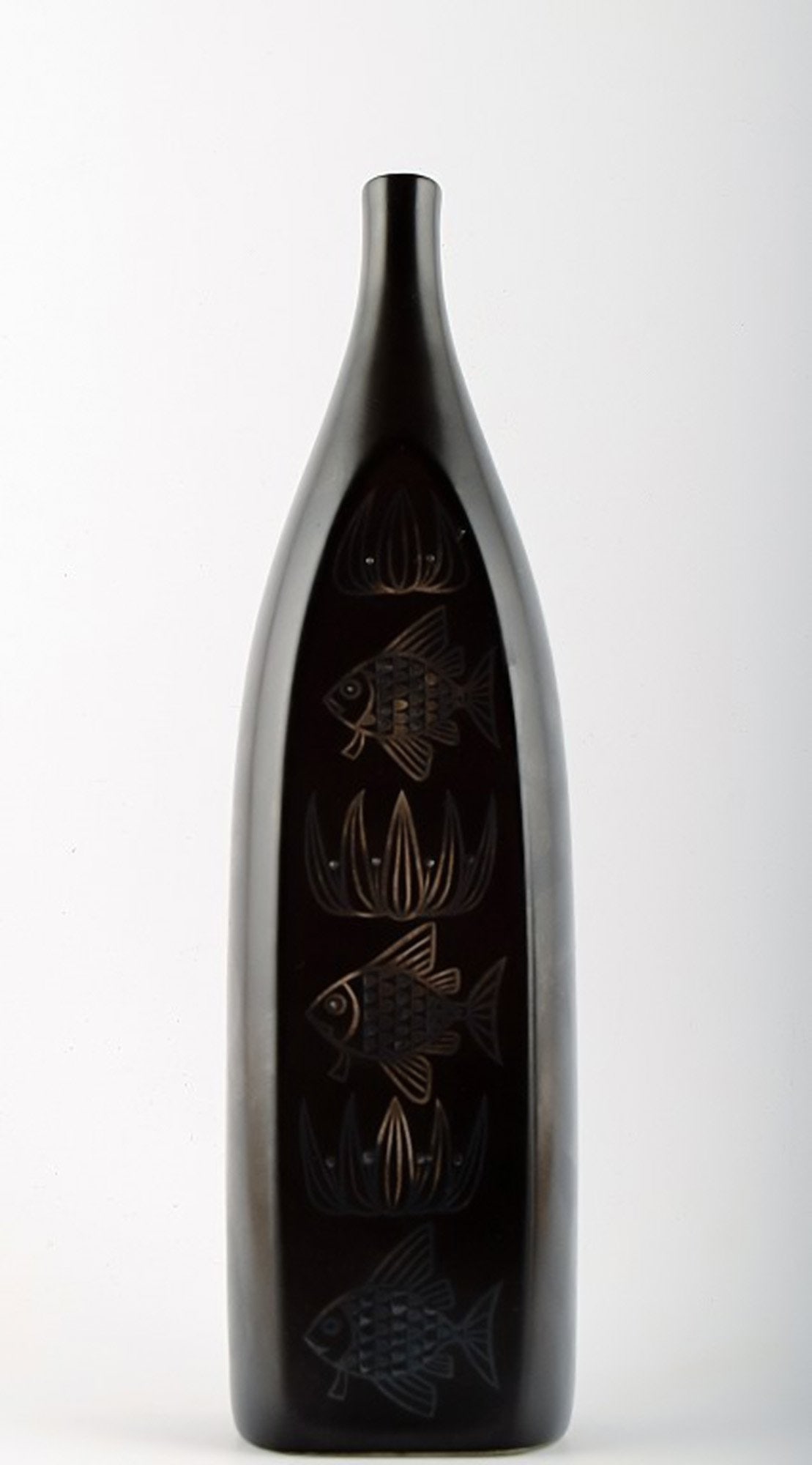 Sven Jonson for Gustavsberg, "Facett" ceramic vase.: Sven Jonson for Gustavsberg, "Facett" ceramic vase. Stamped. In perfect condition. Measures 27 cm x 6.5 cm. Reserve: $140.00 Shipping: Domestic: Shipping rates are determined by destination Internatio