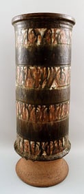 Rabiusla Herrliber, Swiss ceramist, monumental floor vase.