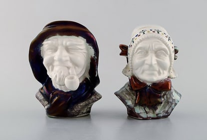 Michael Andersen Ceramics from Bornholm. A pair of heads, national costume, hand painted.