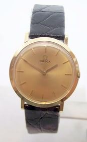Unisex Solid 18k OMEGA Winding Watch c.1970s Cal.620 in Excellent Condition