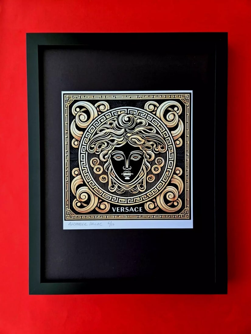 Hand-Signed Limited Edition 10 Giclée "Versace Couture" by Alexander Du Lac COA: Up for sale is this stunning and exclusive hand-signed authentic giclée by the renowned contemporary artist: ALEXANDER DU LAC "VERSACE COUTURE" – A Tribute to Luxury & High Fashion �