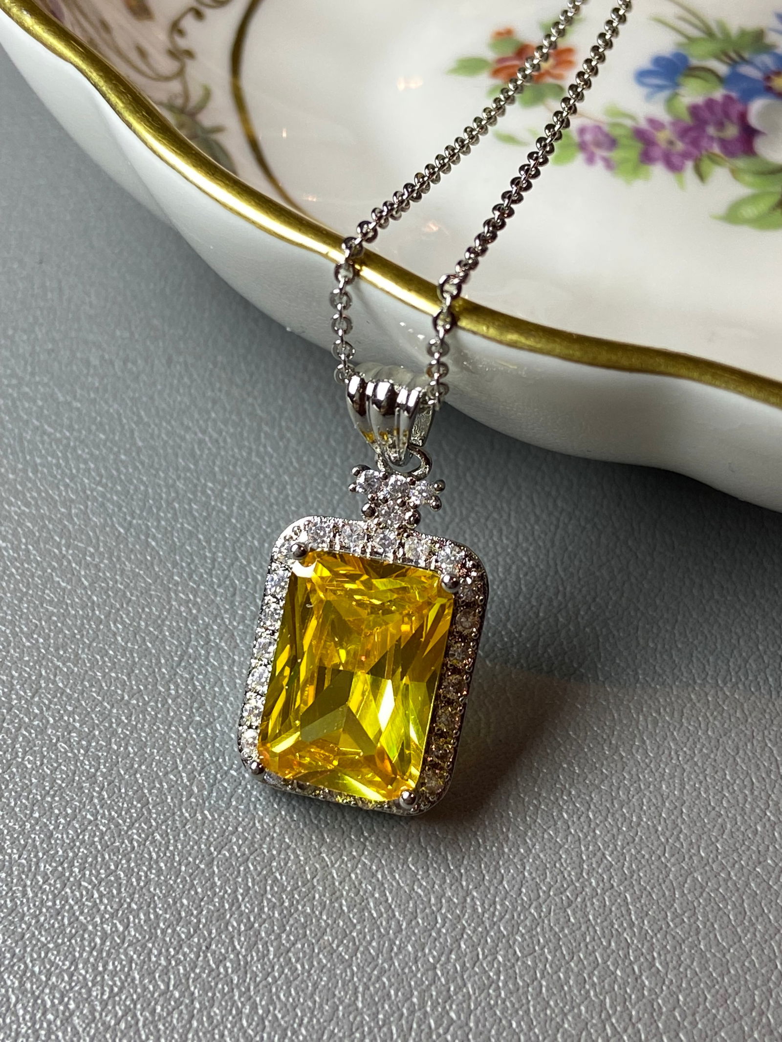 Large Rectangular Citrine Pendant Silver Necklace (1 of 10)