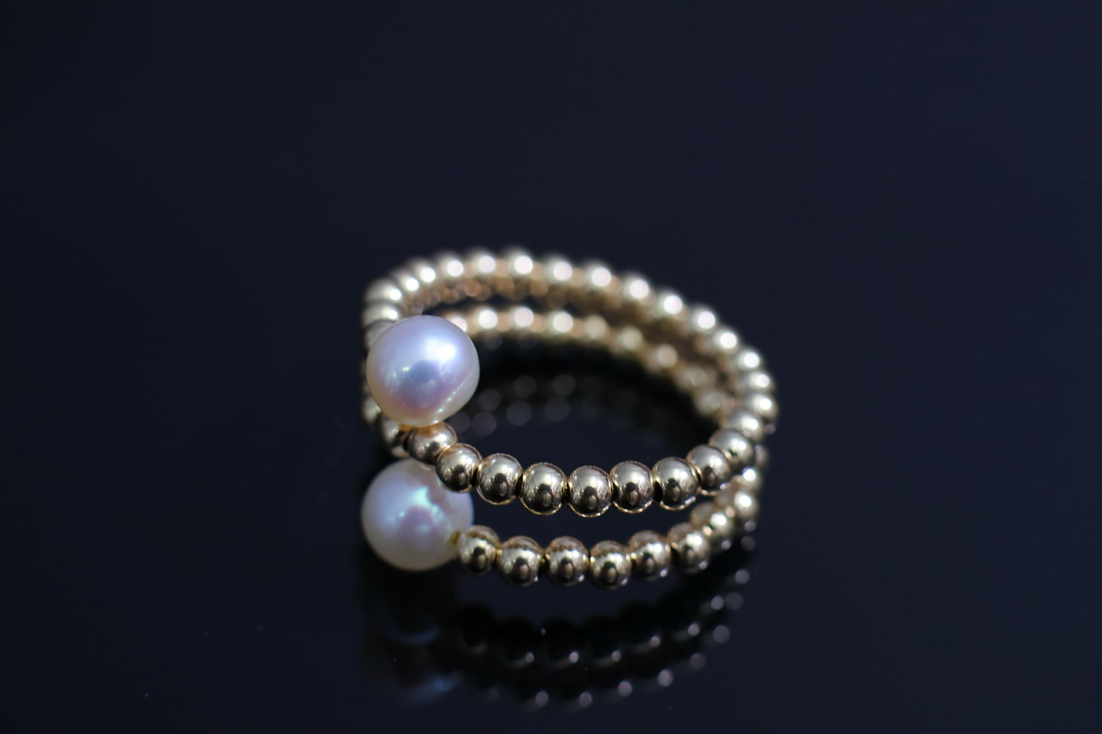 Natural freshwater pearl ring (1 of 4)