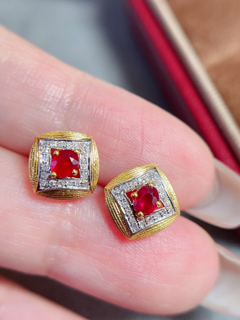 18k gold ruby ​​earrings (1 of 5)