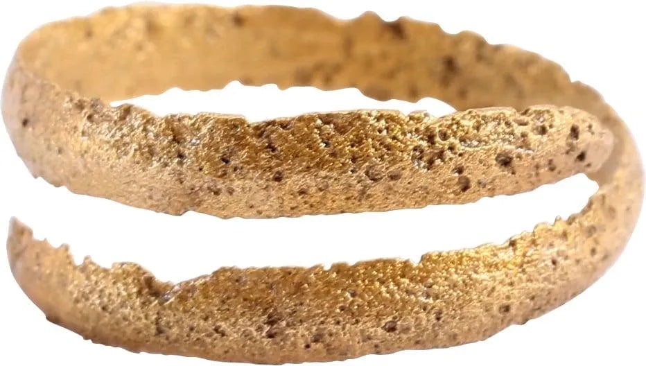 VIKING WARRIOR’S COIL RING, 10th C.AD. SIZE 10 1/4 (1 of 4)