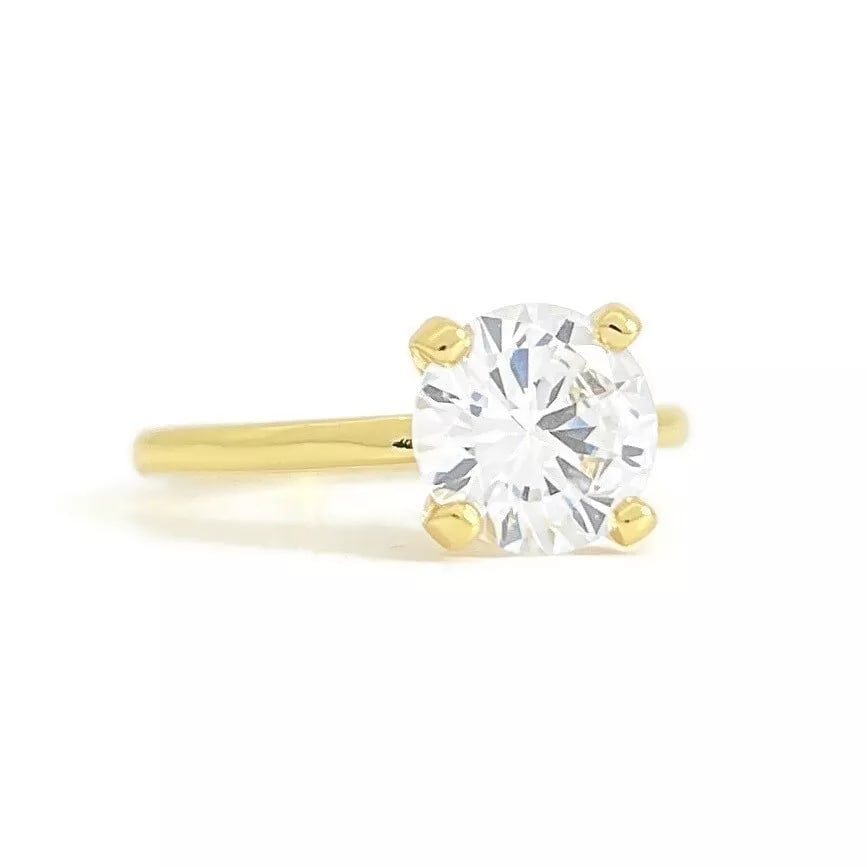 Round CZ Cubic Zirconia Solitaire Engagement Ring Yellow Gold-Plated, 1.61 Grams (1 of 7)