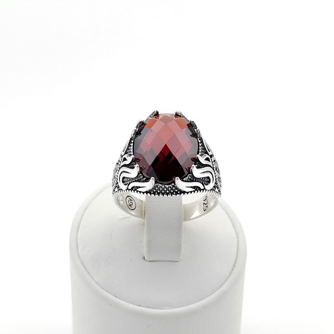 925 Silver Men's Ring Ornated with Red Zircon and Marcasite (1 of 8)