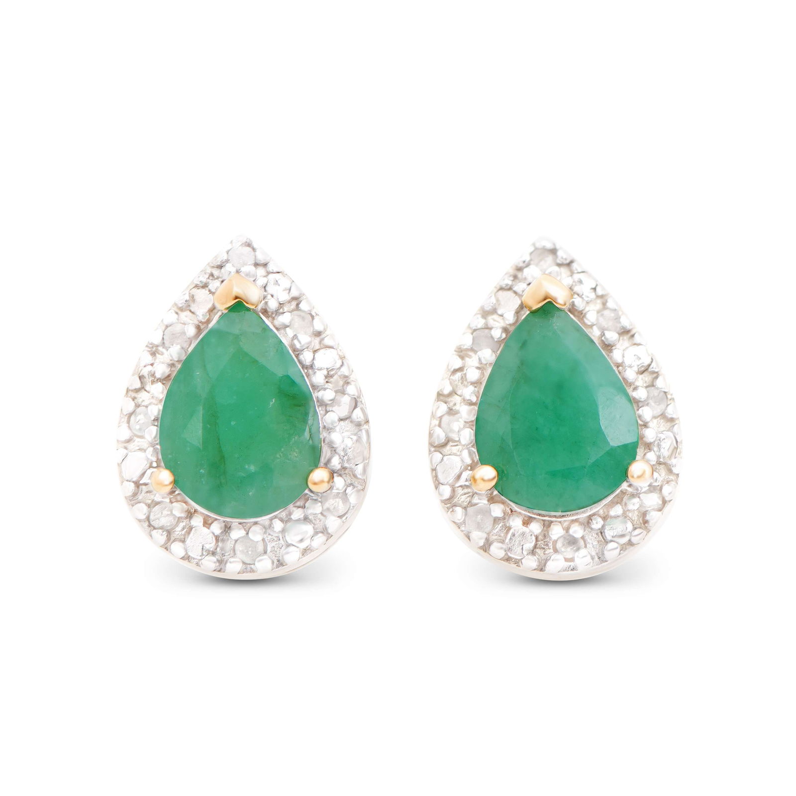 18k Yellow Gold Plated Silver Pear Emerald Earring, 3.26 g: Description: Mount Type: Earring Gender: Women Silver Weight (Gram): 2.85 Plating Material: Yellow Gold Plating Material Karat: 18k Size: 1.1mm PCS: 16 Weight (Carats): 0.12 Grade: I3 Color: H-I Stone