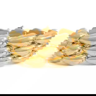 Vintage Wide Chunky Claw Panther Chain Link Bracelet 18K Yellow Gold, 110.72 Gr: Vintage Wide Chunky Claw Panther Chain Link Bracelet 18K Yellow Gold, 110.72 Gr This is such a unique bracelet that makes a statement! Please let us know if you have any questions. Circa: 1950's - 196