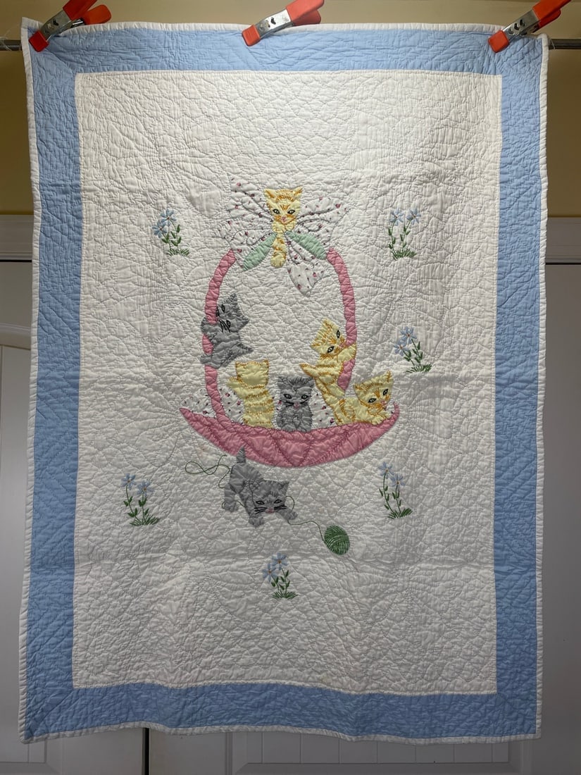 Adorable Handmade Quilt Embroidered Cats (1 of 8)