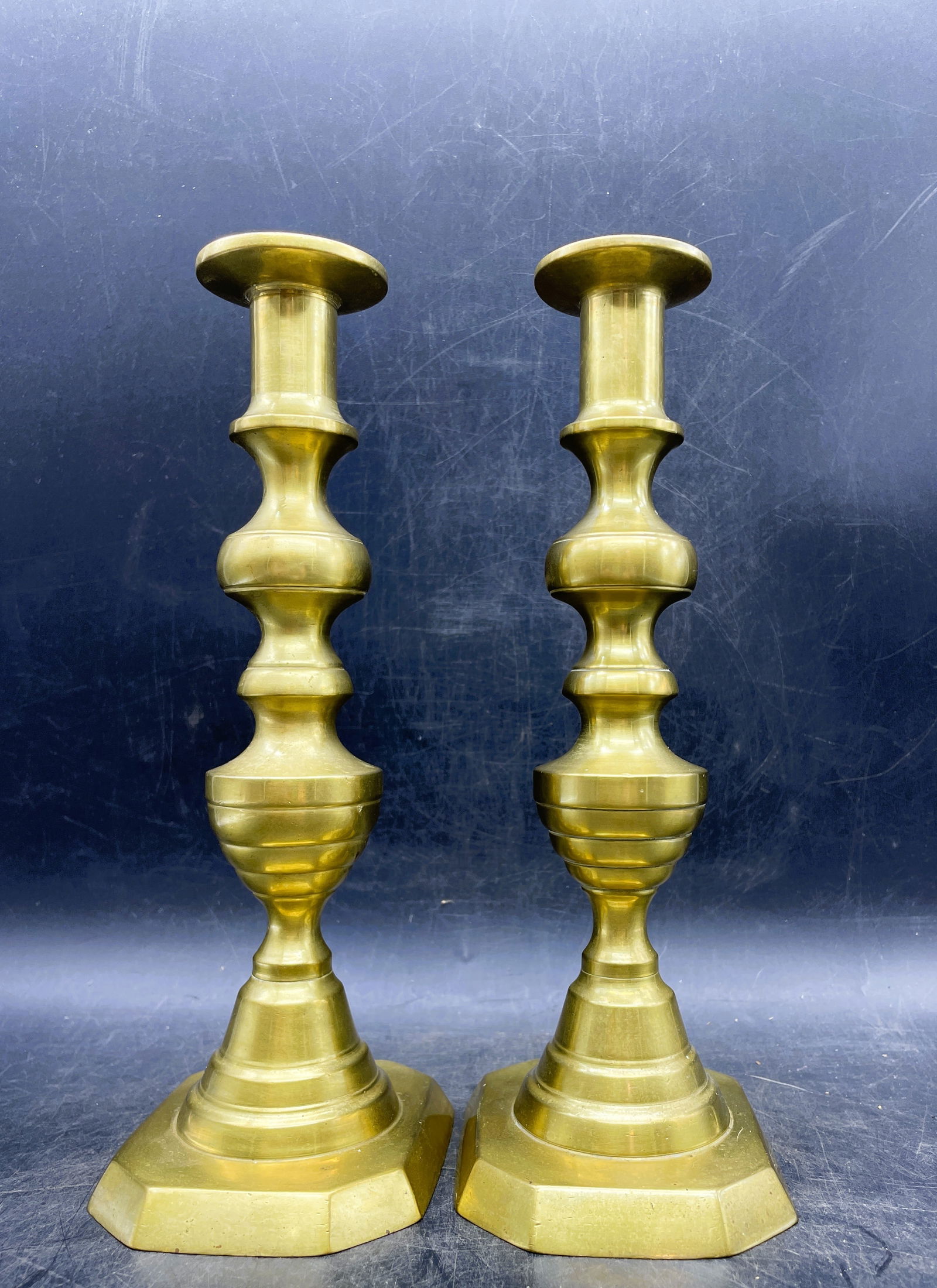 English Brass Candlesticks Georgian Beehive: Title: English Brass Candlesticks Georgian Beehive Date/Period: UNKNOWN Dimension: Approx. 9.25" tall x 4" x 3.25" Material: brass Additional Information: English Brass Candlesticks Georgian Beehive S