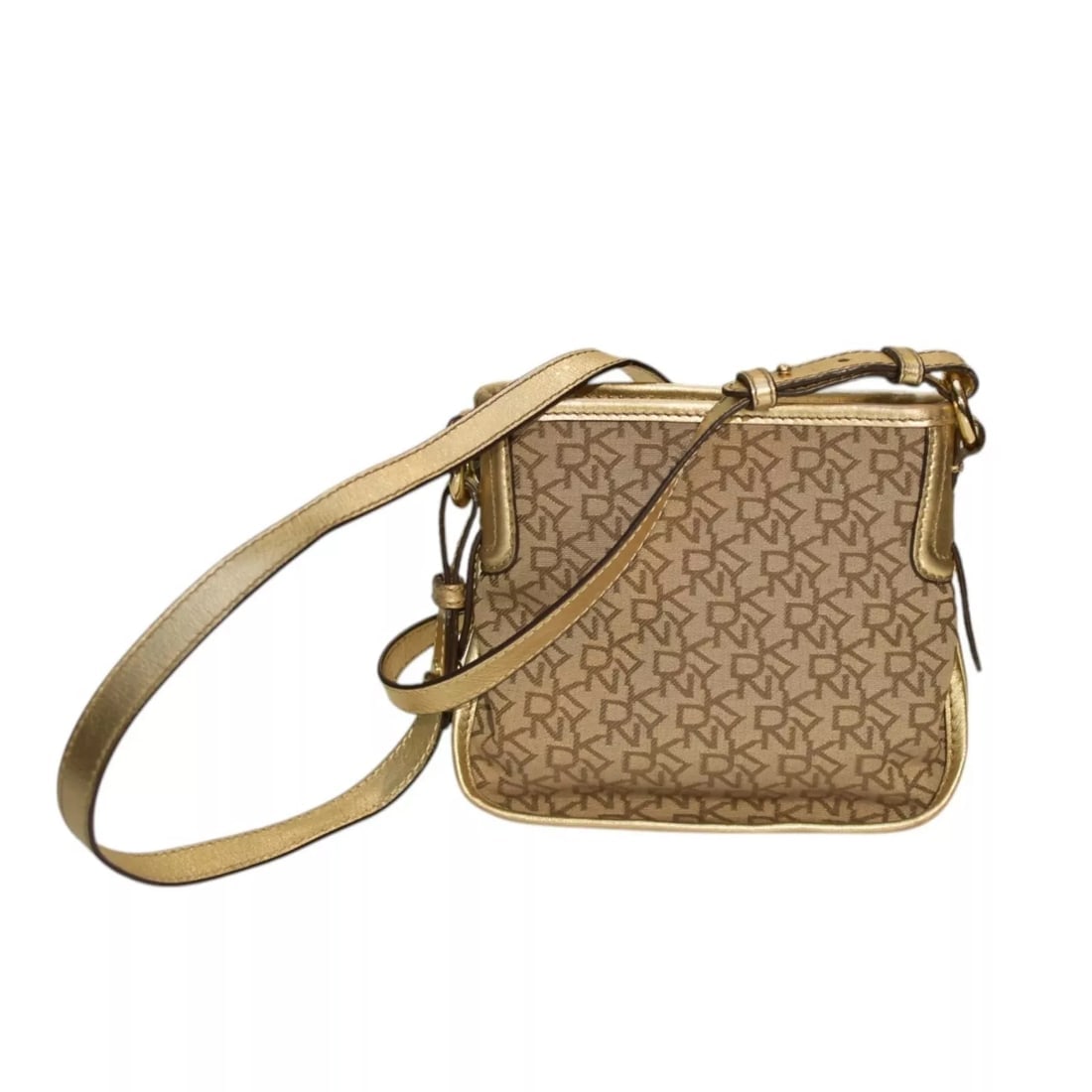 Donna Karan DKNY Signature Beige Canvas Gold Leather Crossbody Shoulder bag: Donna Karan DKNY Signature Beige Canvas Gold Leather Crossbody Shoulder bag Extra impressive and luxurious this DKNY bag is such a beautiful piece! This bag features signature DKNY beige canvas with g