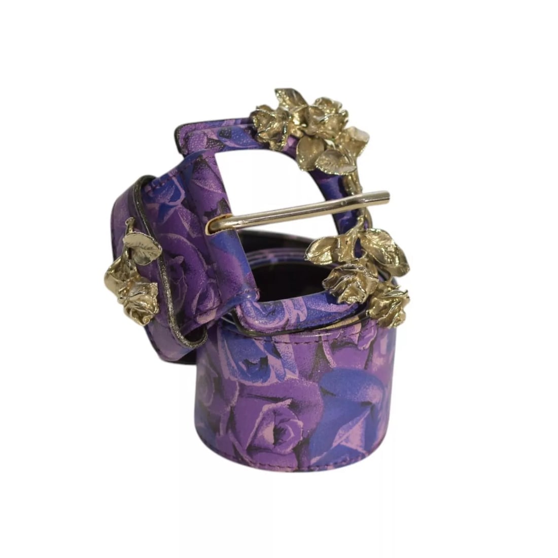 Gianni Versace Purple Floral Leather Silver Tone Roses Waist Belt size 75 / 30: Gianni Versace Medusa Orange Leather Snake Embossed Thin Skinny Belt sz 65 / 26 Gianni Versace Purple Floral Leather Silver Tone Roses Waist Belt size 75 / 30 Both chic and beautiful Gianni Versace be