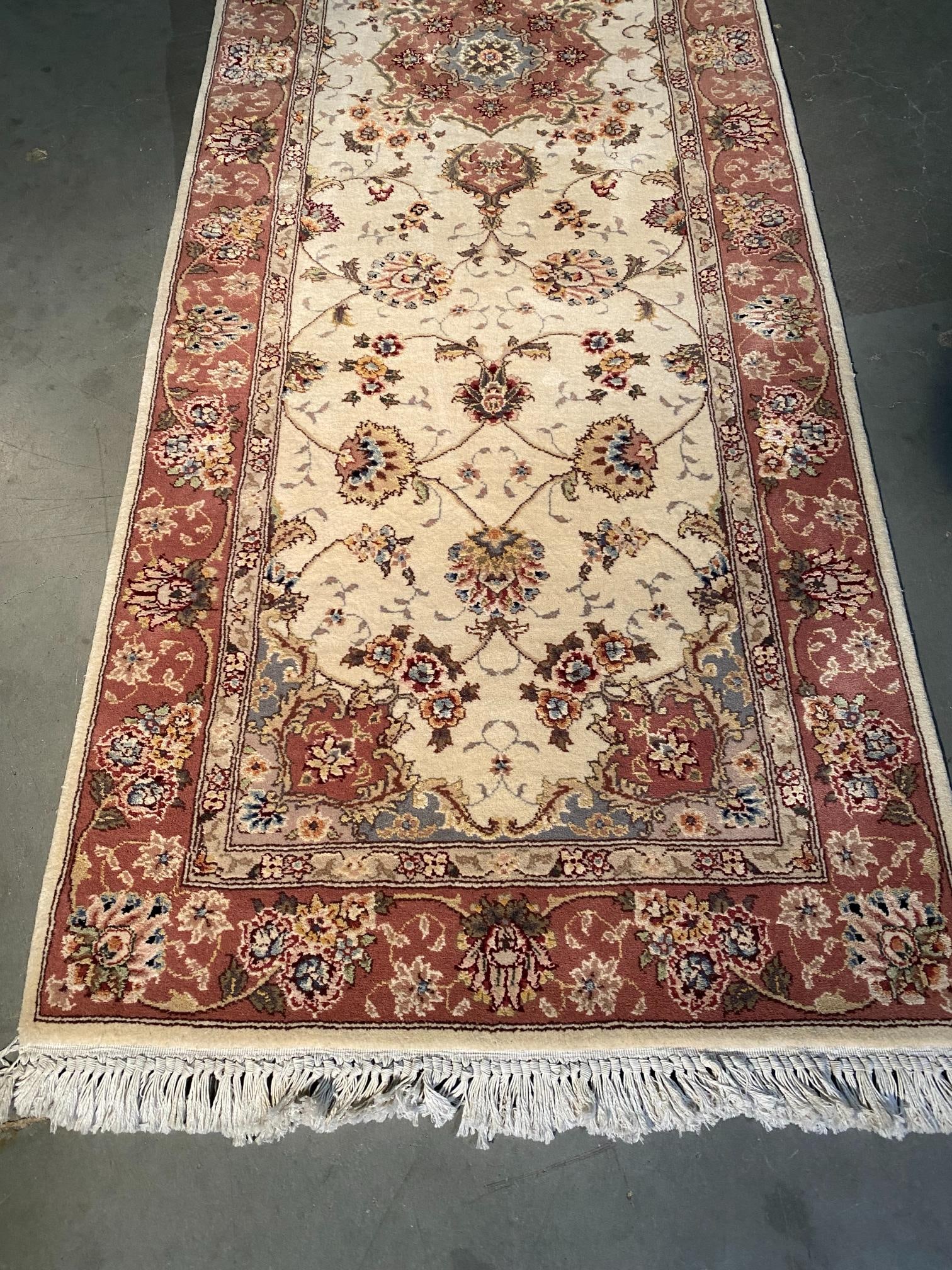 Exquisite Silk&Wool Runner 2.7x8.2 - 2