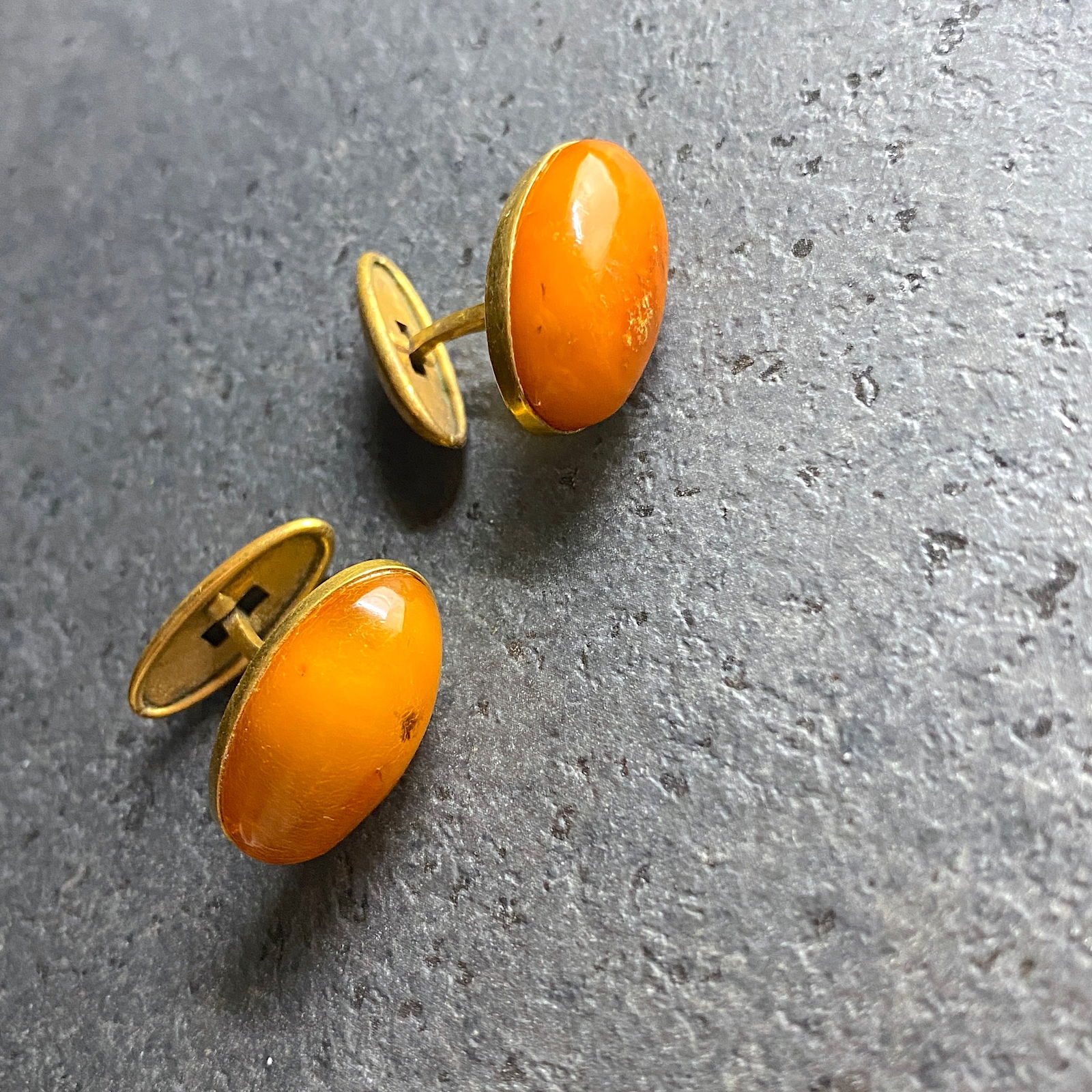 Outstanding Vintage Amber Cufflinks (1 of 6)