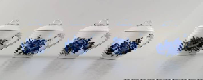 Royal Copenhagen Blue Flower braided, set of 4 cream cups. (1 of 6)